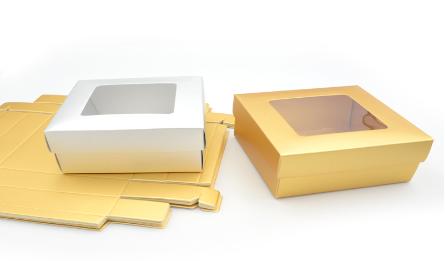 ΚΟΥΤΙ ΜΕ ΚΑΠΑΚΙ ΠΑΡΑΘΥΡΟ ΖΕΛΑΤΙΝΑ 22cm x 17cm x 7.5cm 0402263