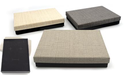 ΧΑΡΤΙΝΟ ΚΟΥΤΙ ΔΙΧΡΩΜΟ ΔΑΧΤΥΛΙΔΙΟΥ ΚΑΠΑΚΙ ΜΕ ΥΦΗ ΚΑΜΒΑ 16cm x 12cm x 3.5cm 0402298