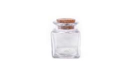 ΜΠΟΥΚΑΛΑΚΙ ΤΕΤΡΑΓΩΝΟ ΚΟΝΤΟ 50ml ΜΕ ΦΕΛΛΟ 5.1cm x 4cm 0503114