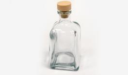 ΜΠΟΥΚΑΛΙ ΤΕΤΡΑΓΩΝΟ 250ml ΜΕ ΠΩΜΑ 13.5cm x 6.2cm 0503315